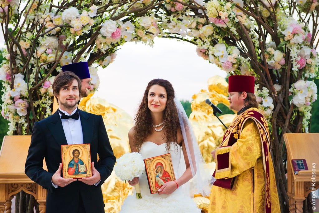 Шикарная свадьба Даниила и Синтии в Петергофе.
